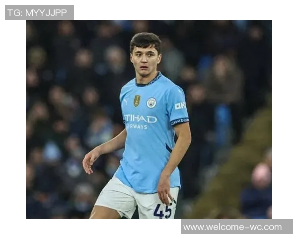 全村的希望曼城因胡桑诺夫加盟在乌兹别克斯坦人气大幅提升